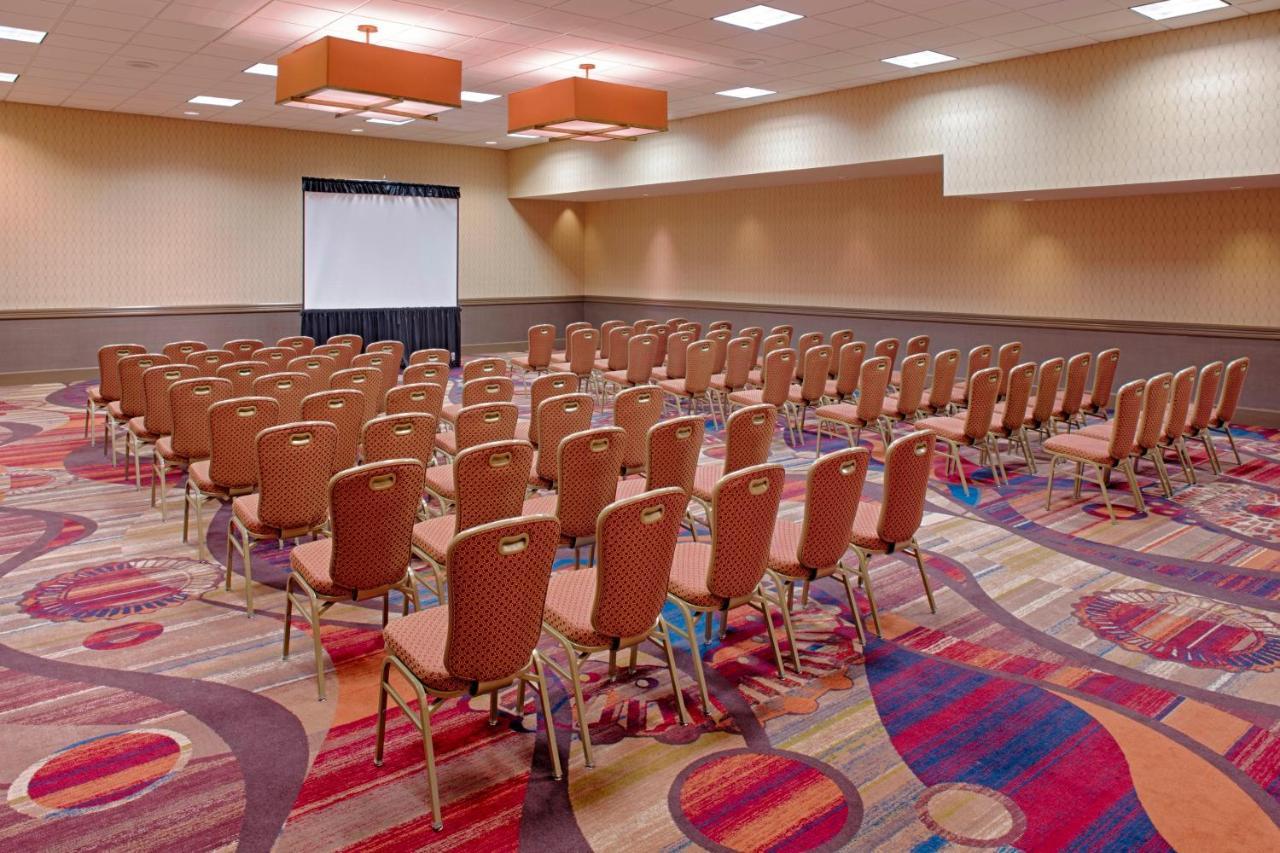 Radisson Dayton Convention Center Hotell Exteriör bild